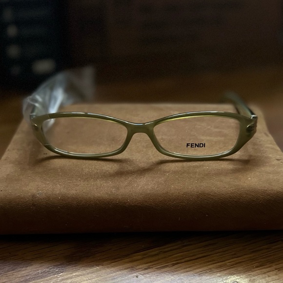 Fendi NWT Authentic Green and Brown 838R Prescription Eyeglasses - Picture 4 of 16